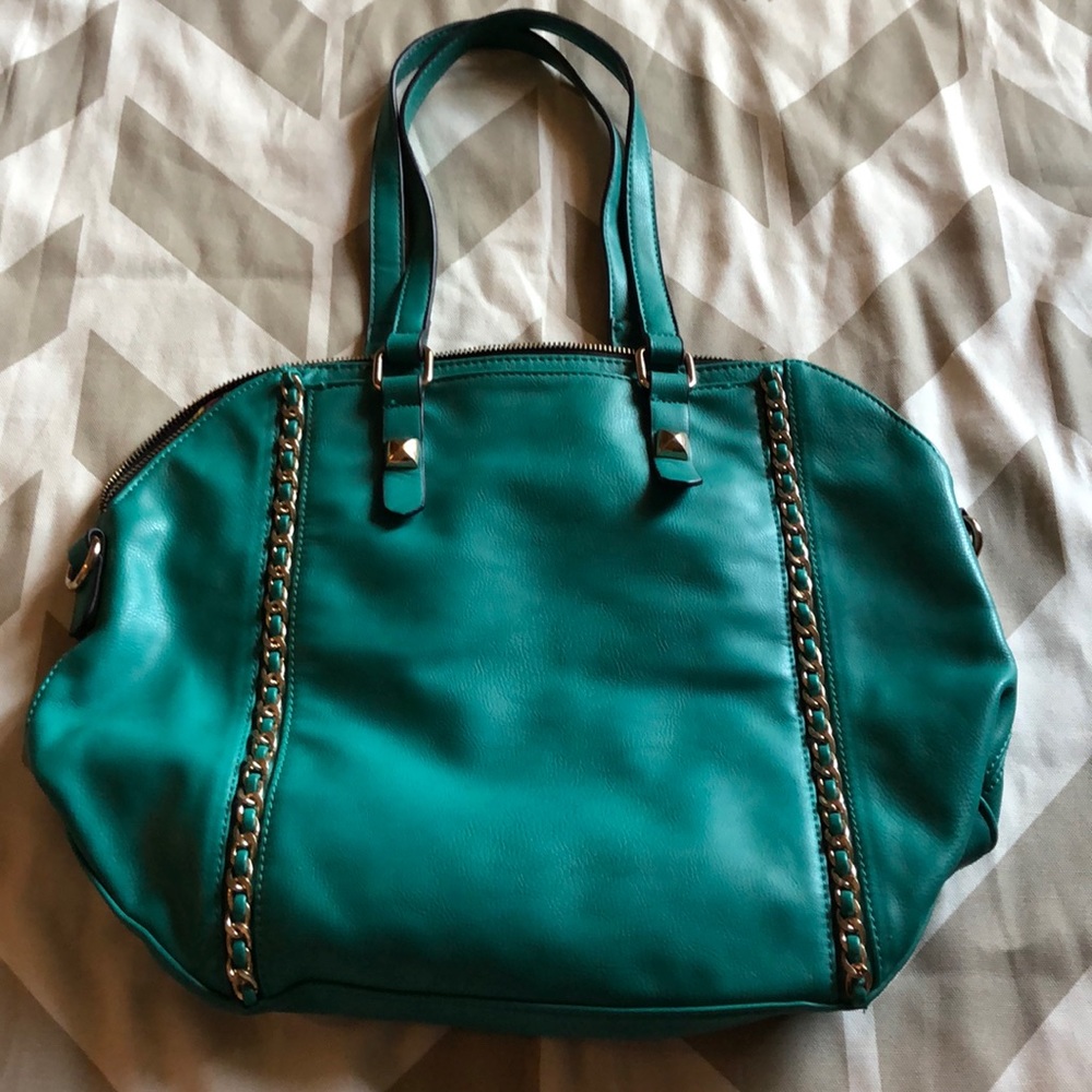 Beauty Teal Big Purse with Gold Accents!!